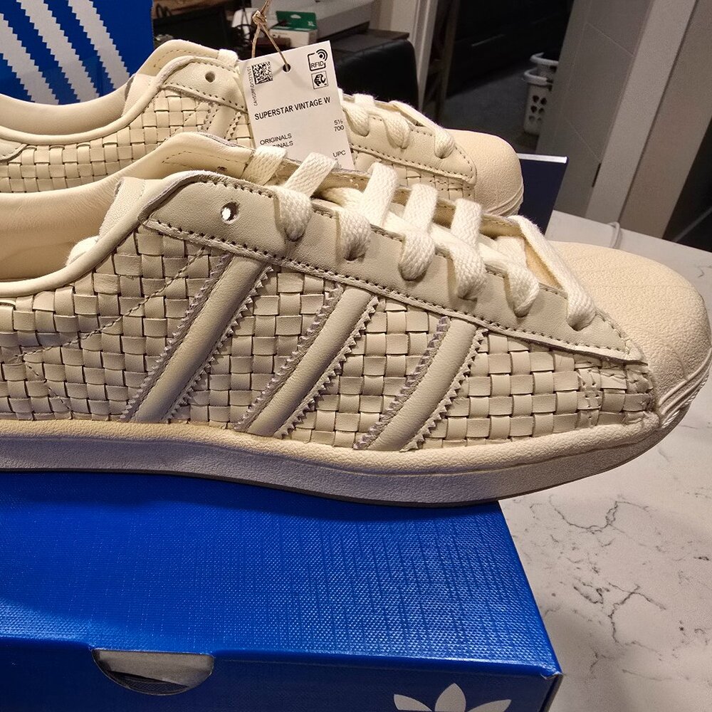 Adidas Superstar VINTAGE Cream White Woven JR6001 Women's Casual Shoes Size 7